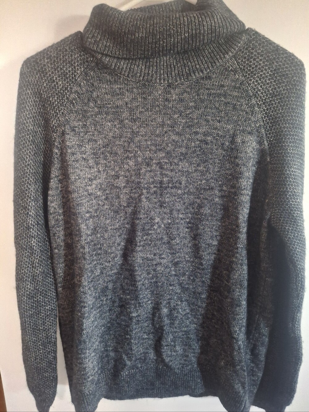 LOFT women's Charcoal Gray Turtleneck Sweater